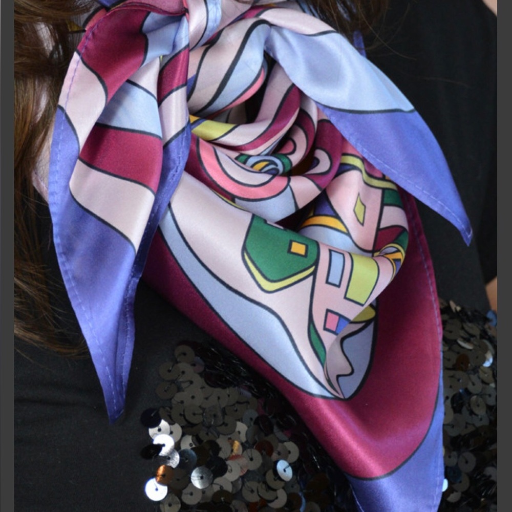 Sun City Silk Pavlovo Posad Shawl, Lavender